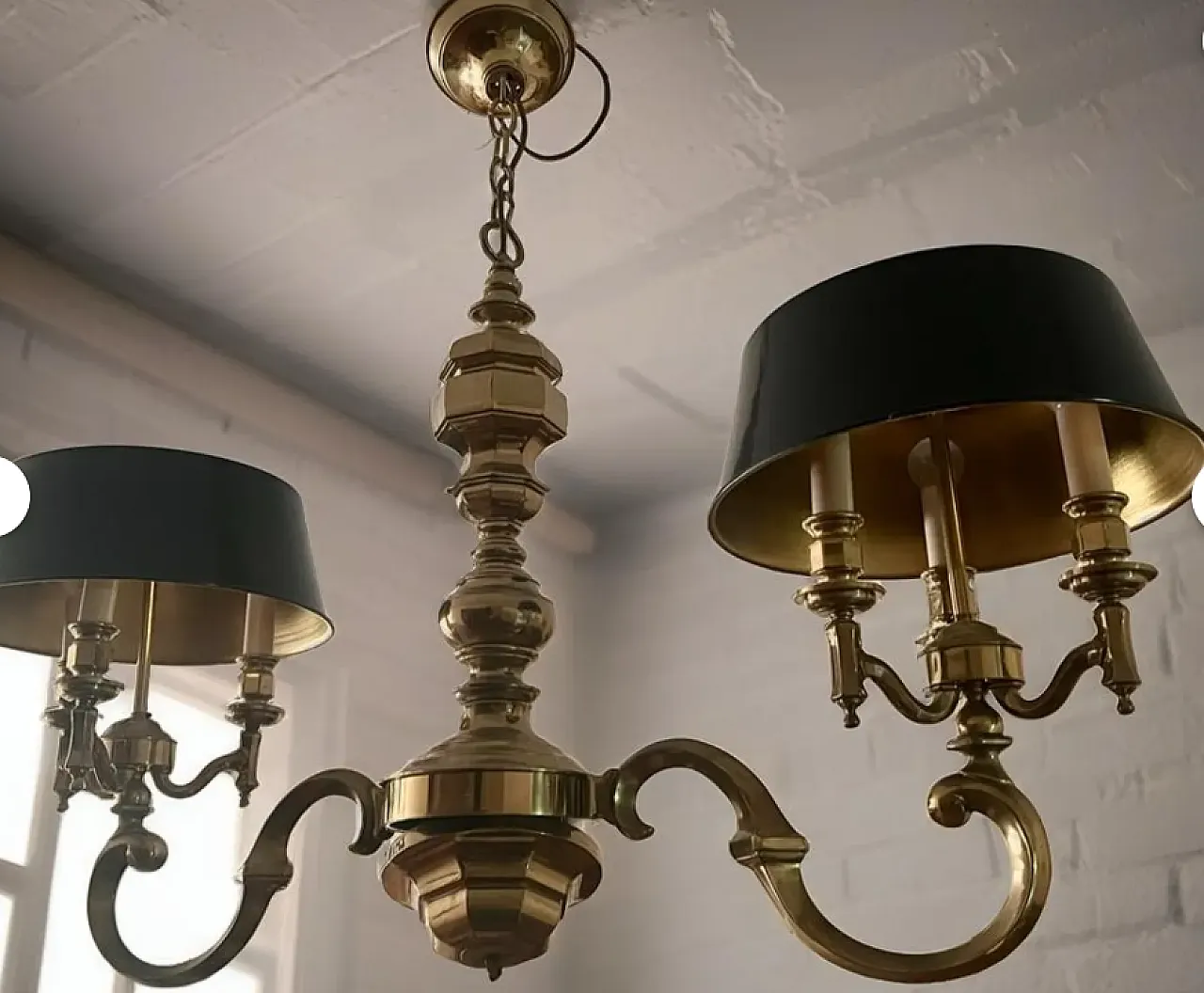 Bouillotte style chandelier in solid brass, 1970s 6