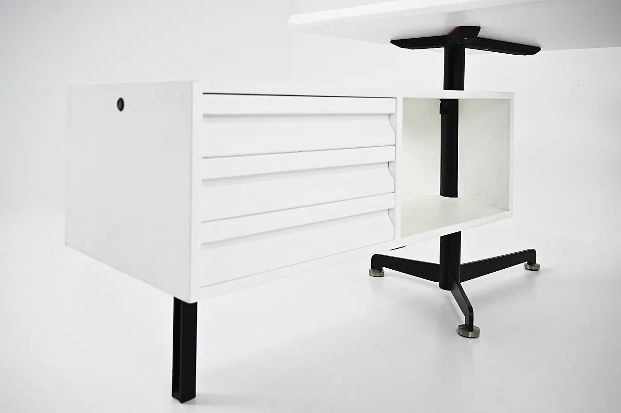 Scrivania di Osvaldo Borsani per Tecno, anni '60 10