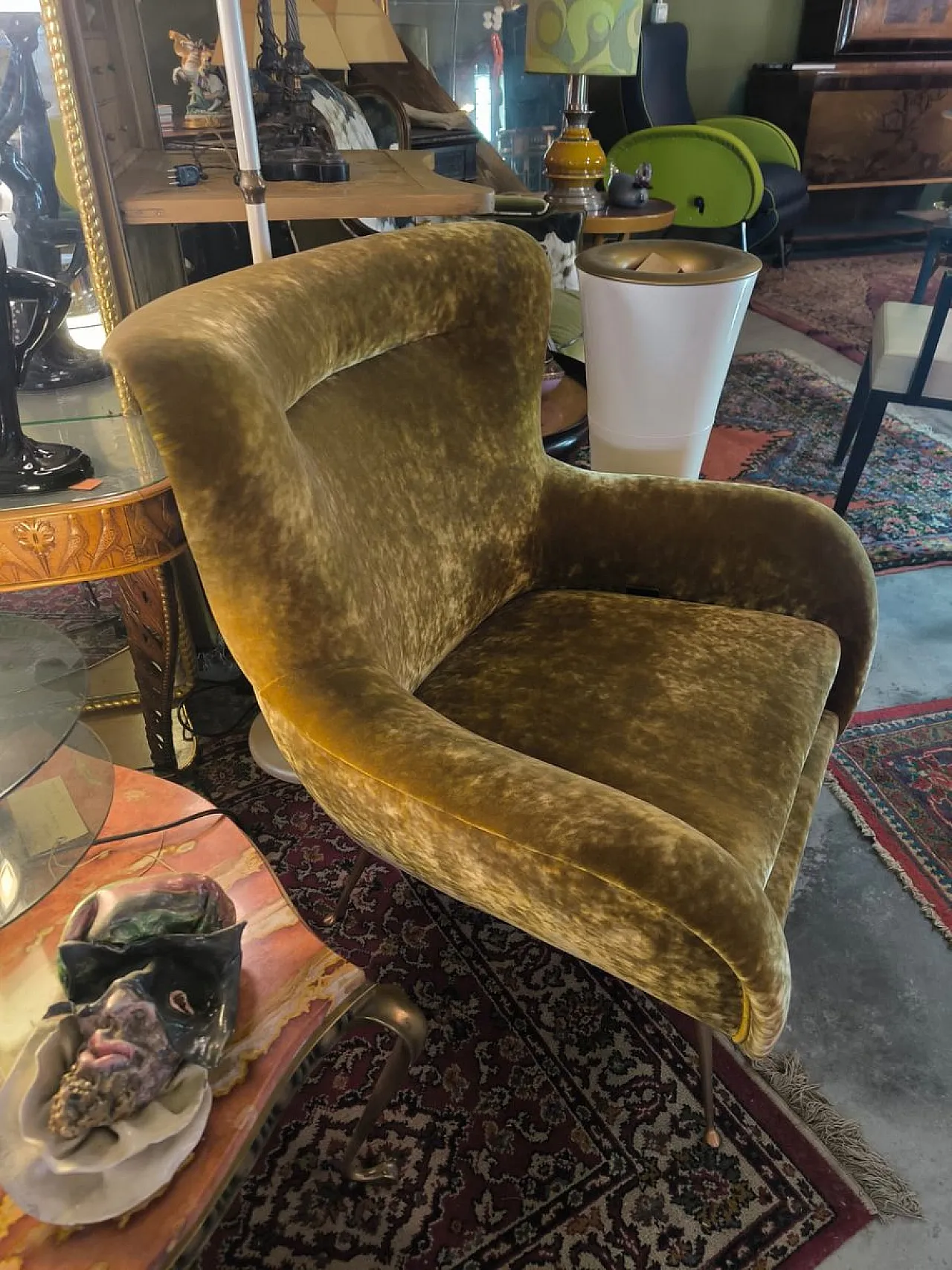 Pair of armchairs in brushed bronze and velvet, 1960s 4