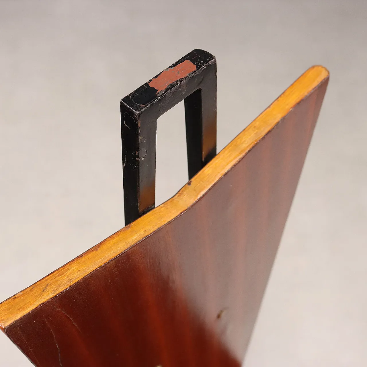 Sedia in metallo laccato con seduta e schienale in multistrato, '900 4