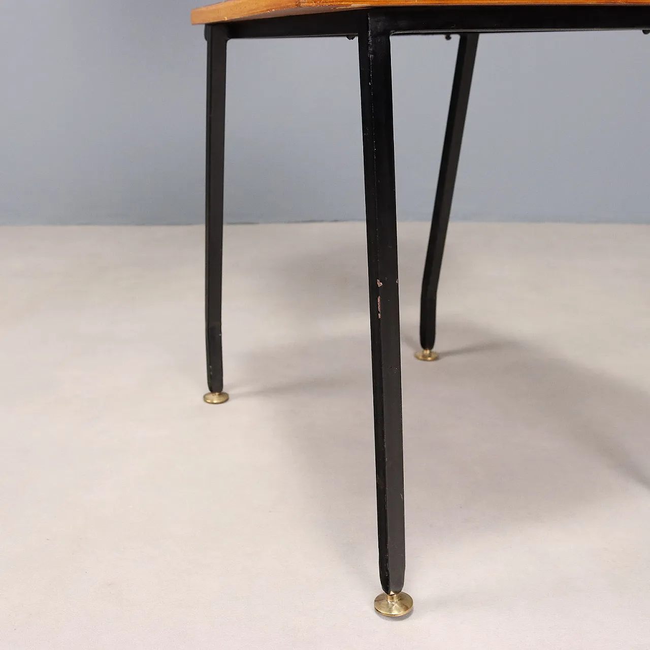 Sedia in metallo laccato con seduta e schienale in multistrato, '900 6