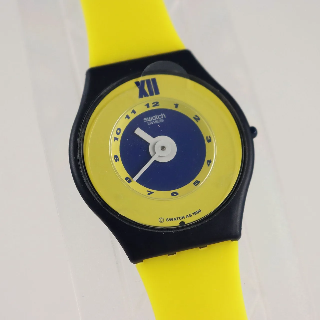 Coppia di orologi Skin ultrasottili, anni 2000 2