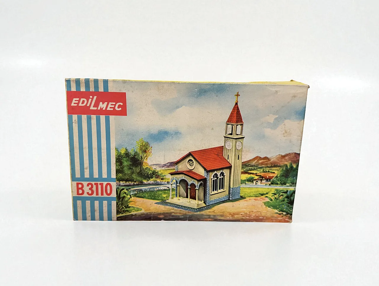 Pair of Edilmec CoMa assembly kits from the 1960s 3