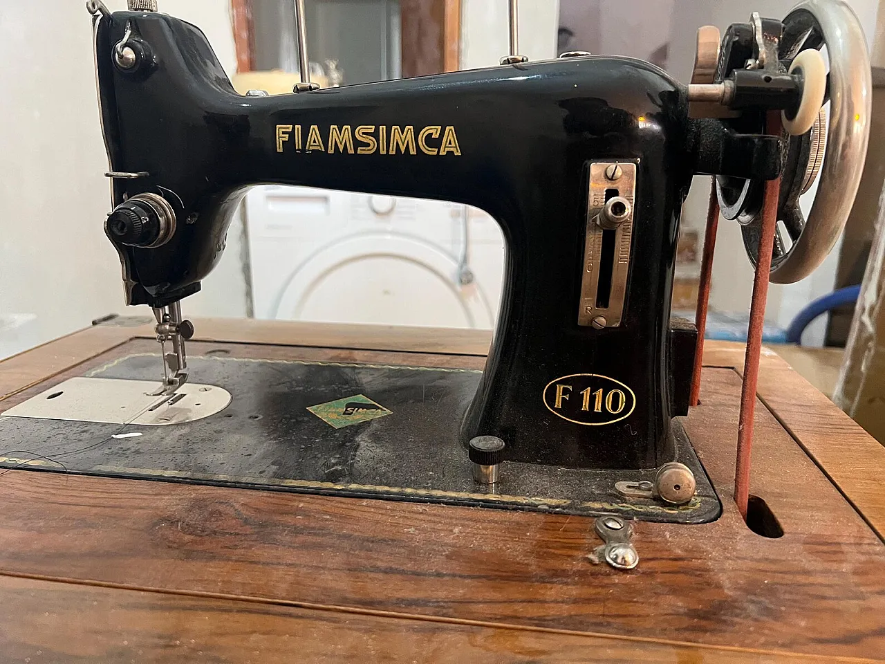 Fiamsimca F110 pedal sewing machine, 1960s 6