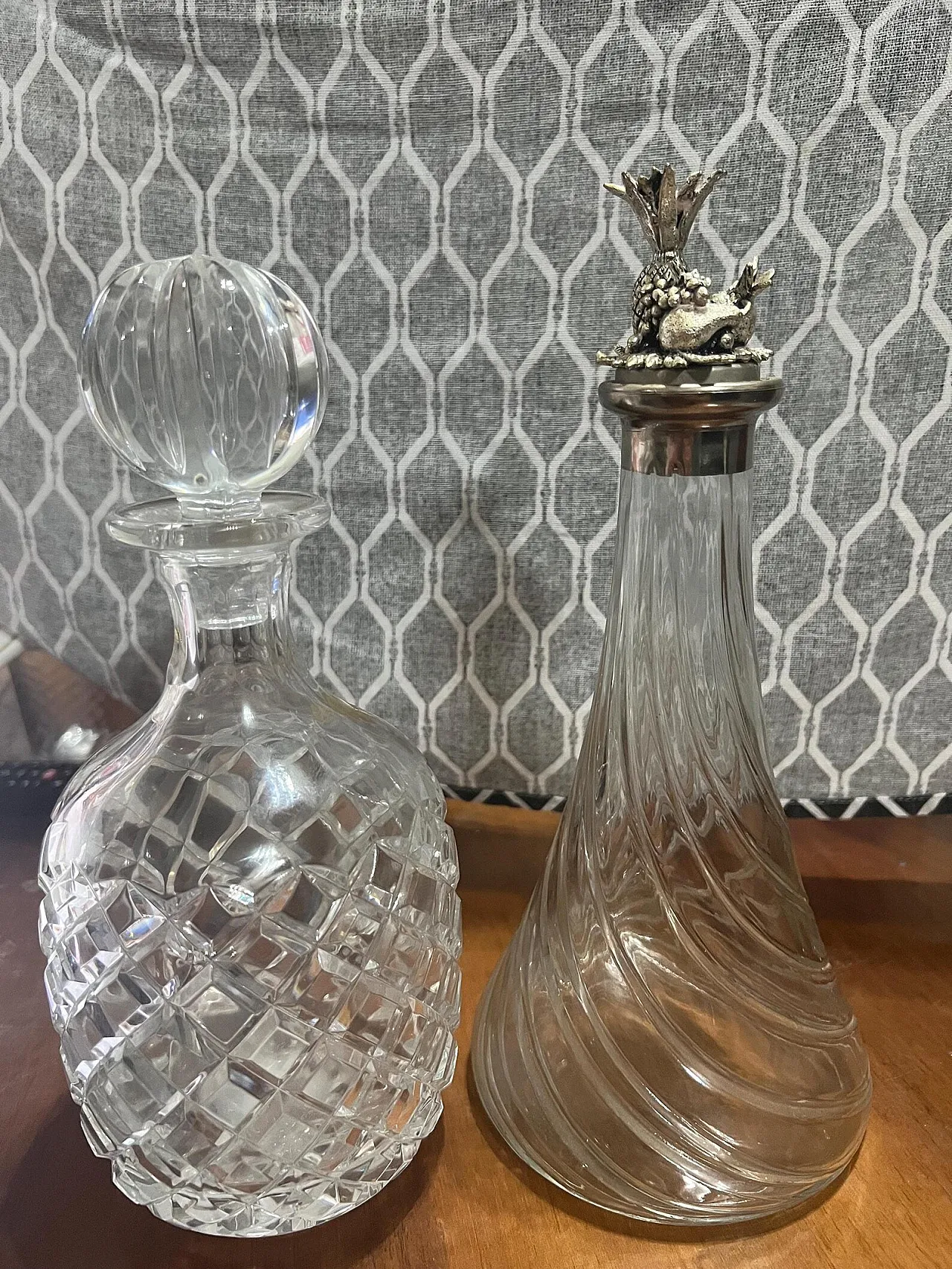 Pair of crystal jugs, 1990s 7