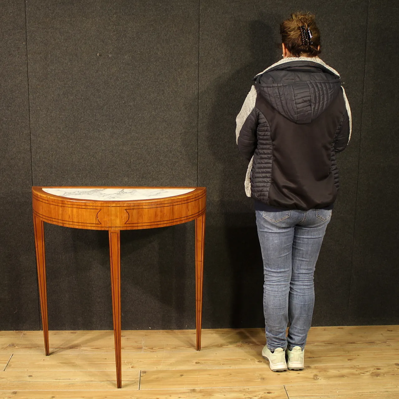 Console italiana a mezzaluna in stile Luigi XVI, '900 2