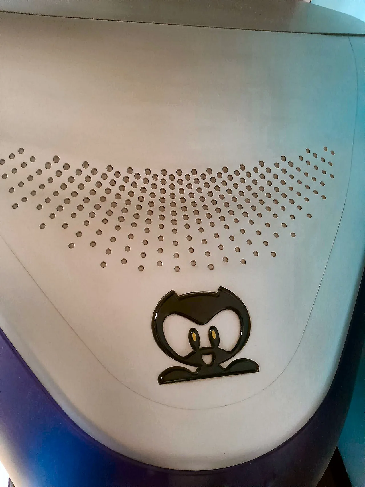 LG television, 90s 3