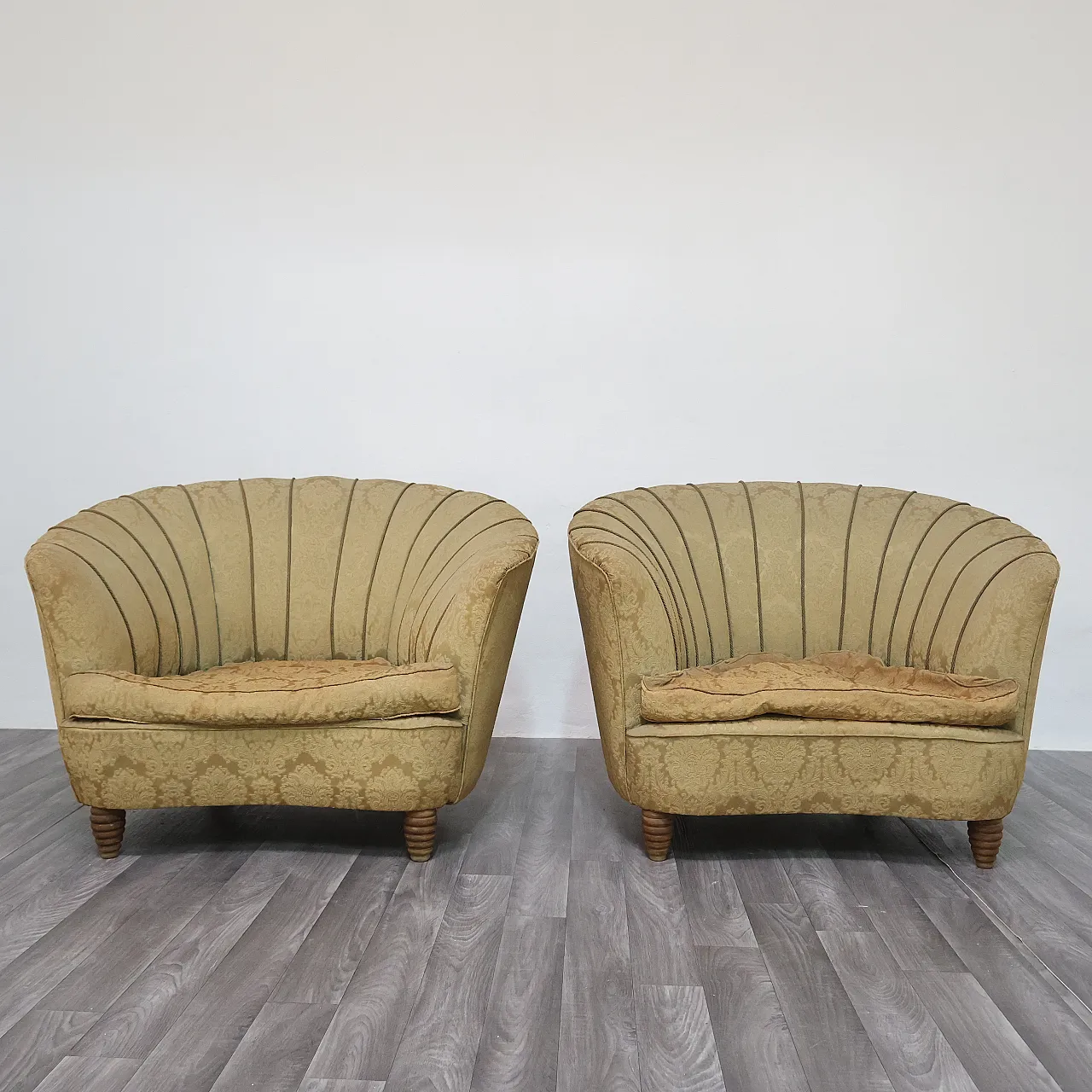 Pair of armchairs designed by Gio Ponti for Casa e Giardino, 1950s 5