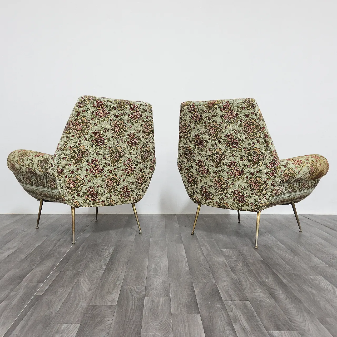 Pair of armchairs by Gigi Radice for Minotti, 1950s 10