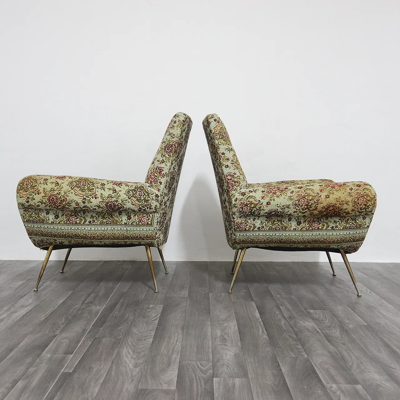 Pair of armchairs by Gigi Radice for Minotti, 1950s 11