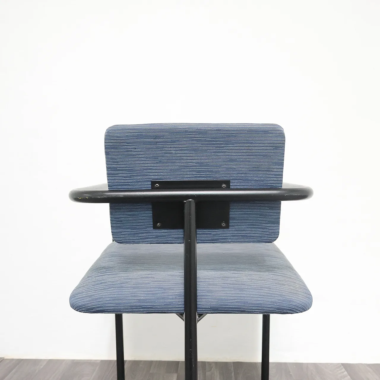 Postmodern minimalist armchair, 1980s 10