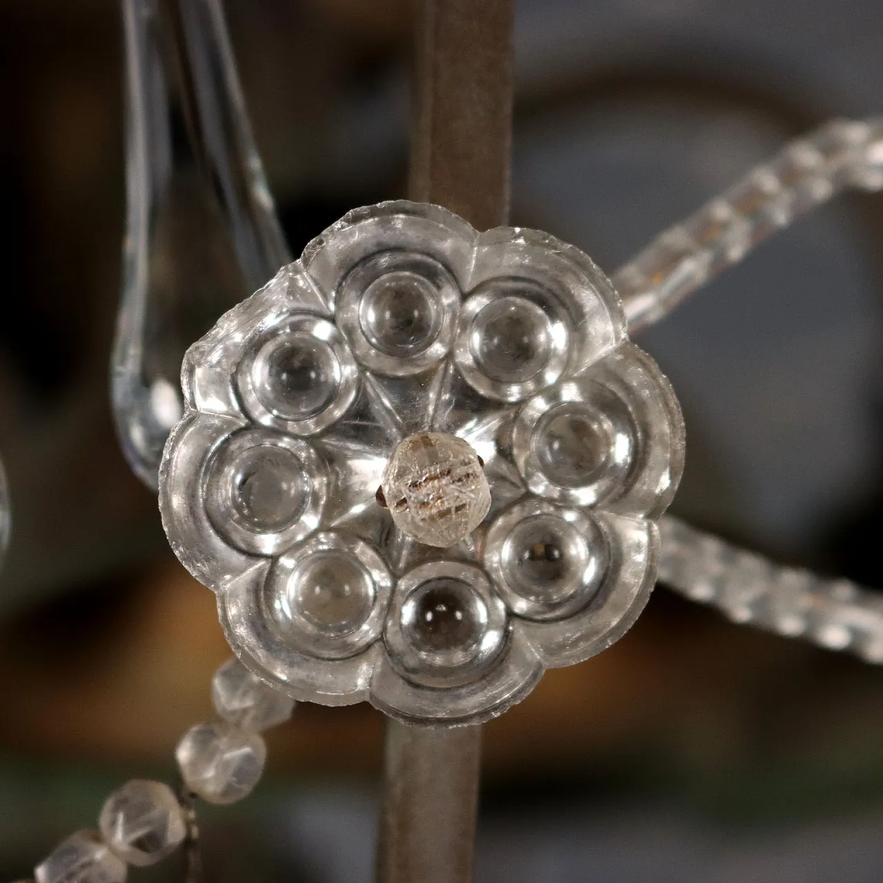 Lampadario in metallo e pendenti in vetro, '800 5