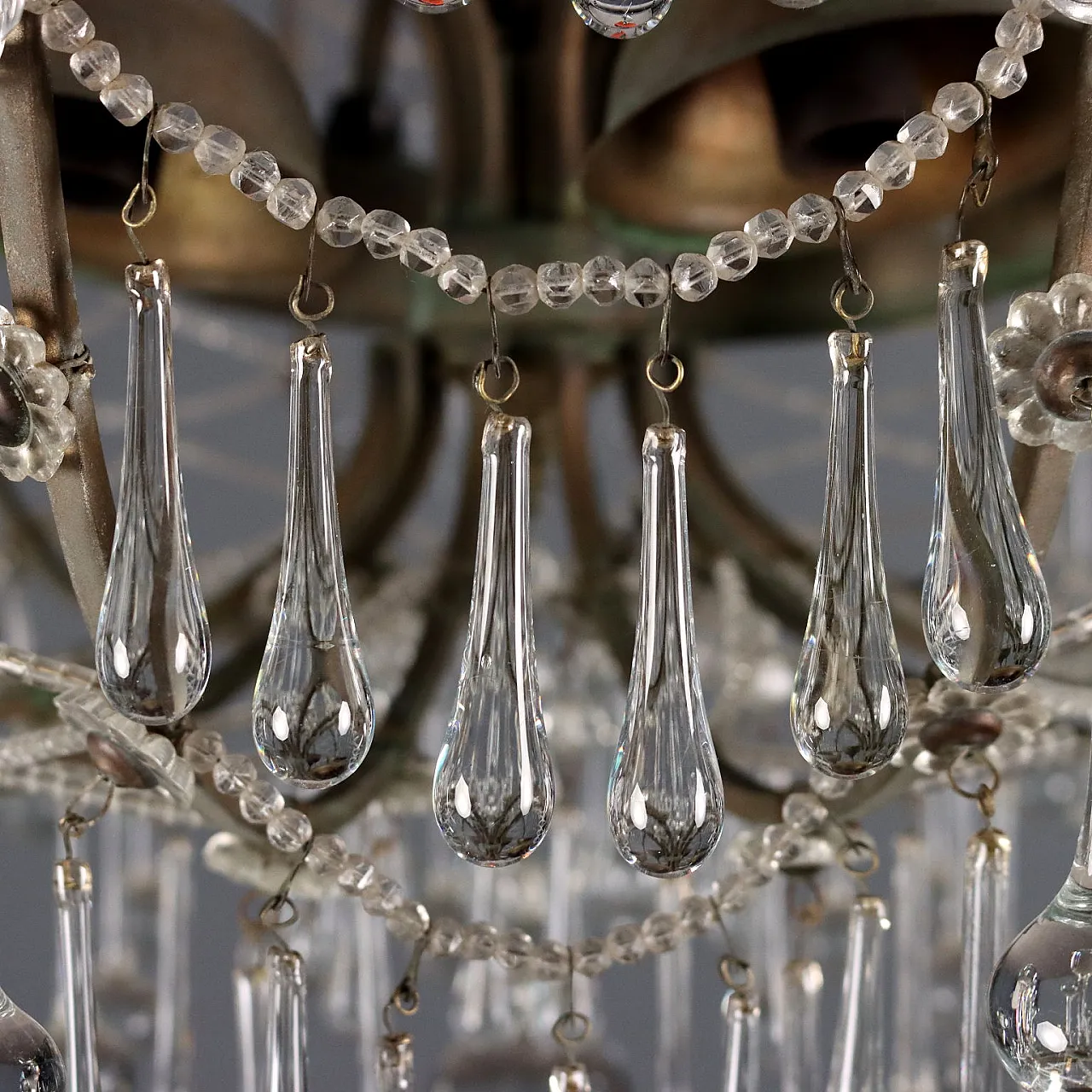Lampadario in metallo e pendenti in vetro, '800 6
