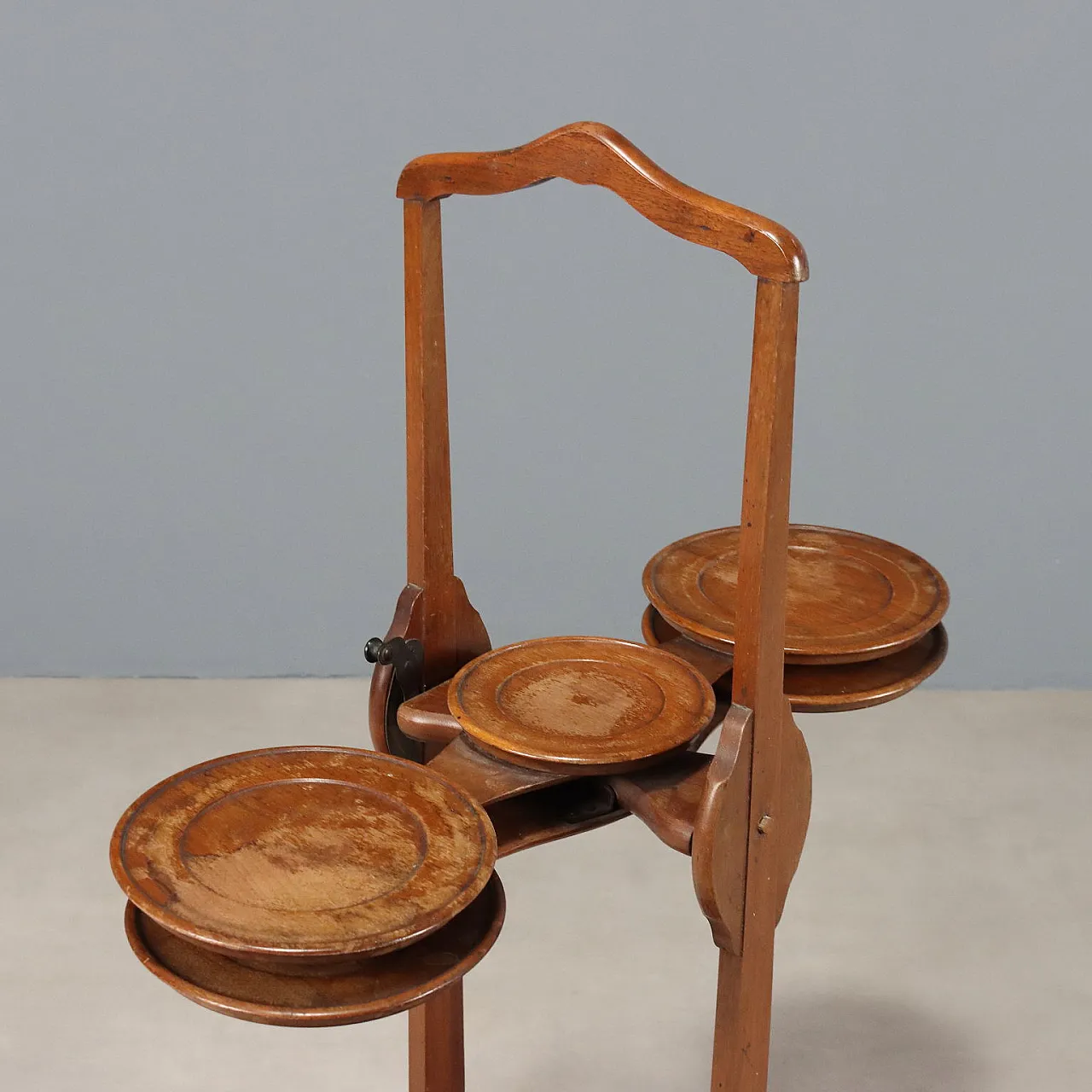 Walnut valet table with trays, 19th century 4