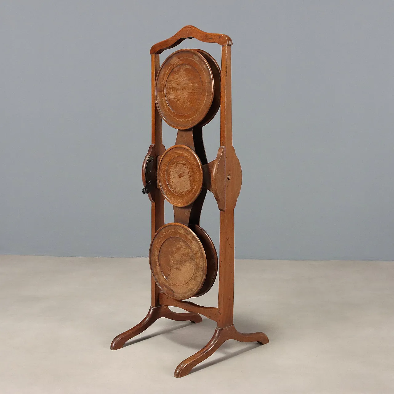 Walnut valet table with trays, 19th century 6