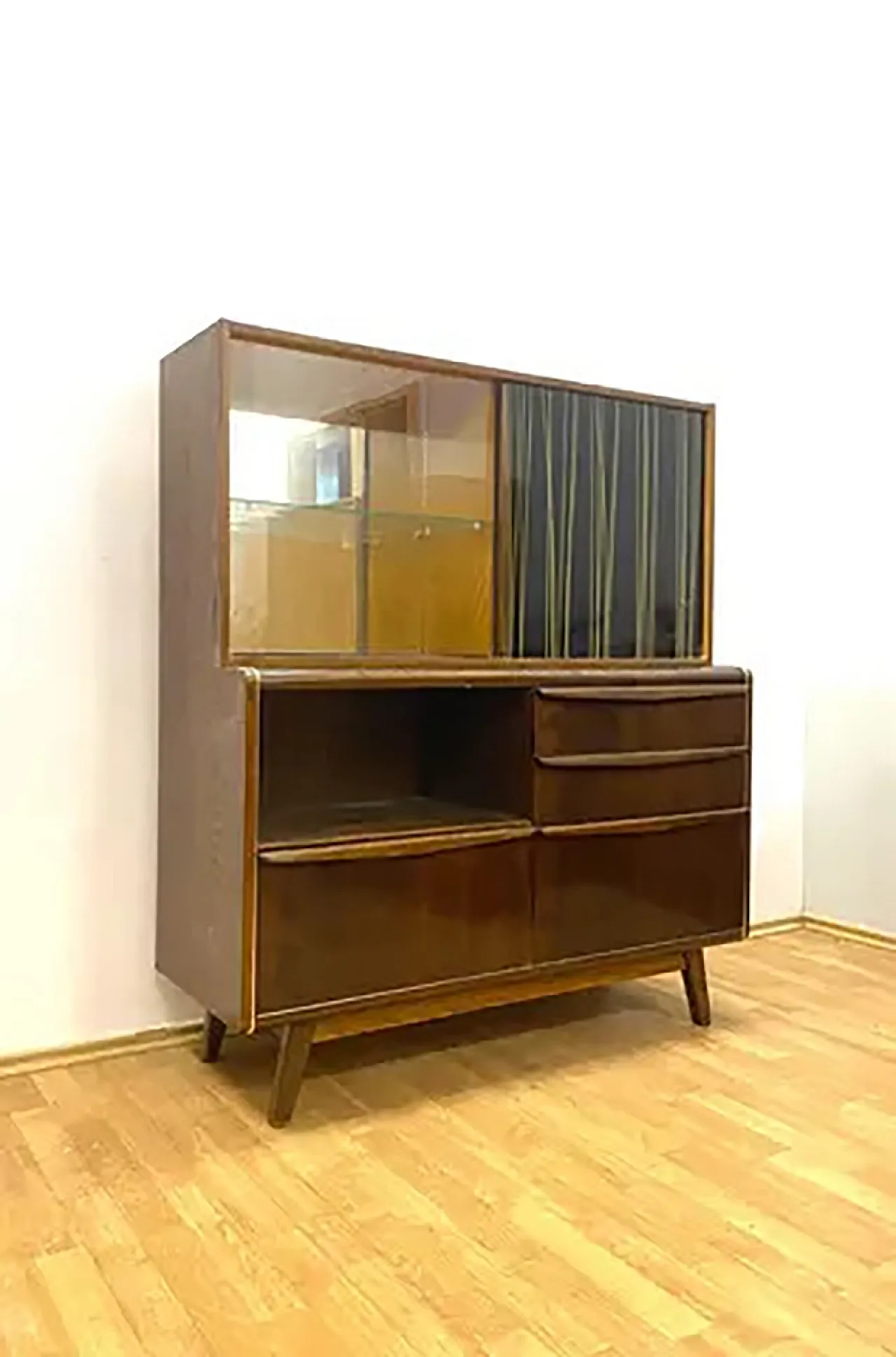 Sideboard by Bohumil Landsman for Jitona, 70s 3