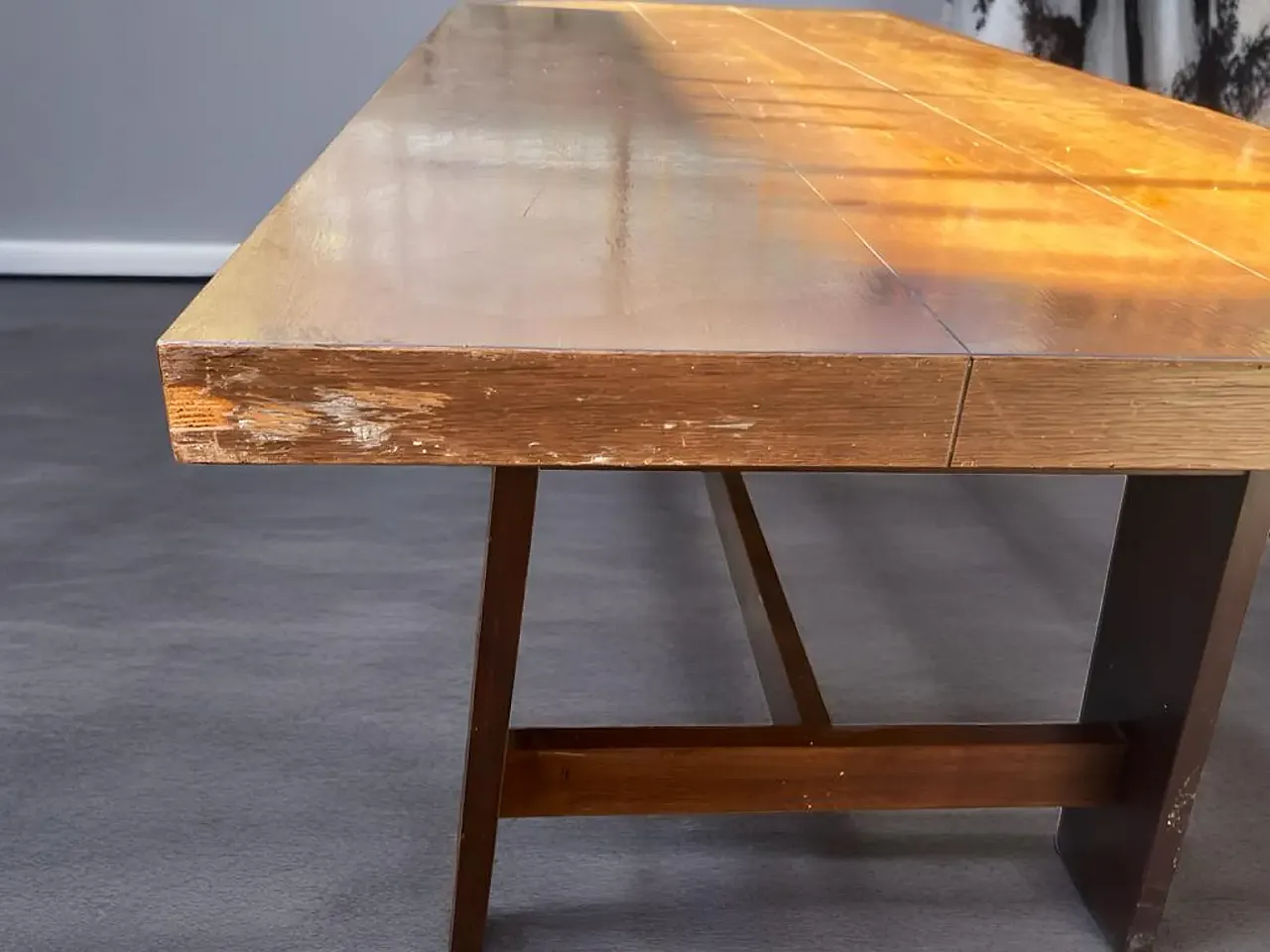 Model 611 walnut dining table by Silvio Coppola for Bernini, 1980s 7