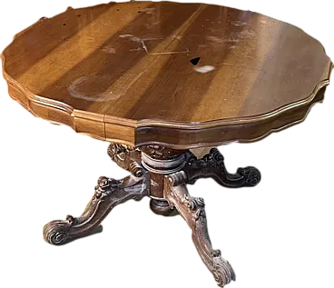 Round walnut dining table, 19th century