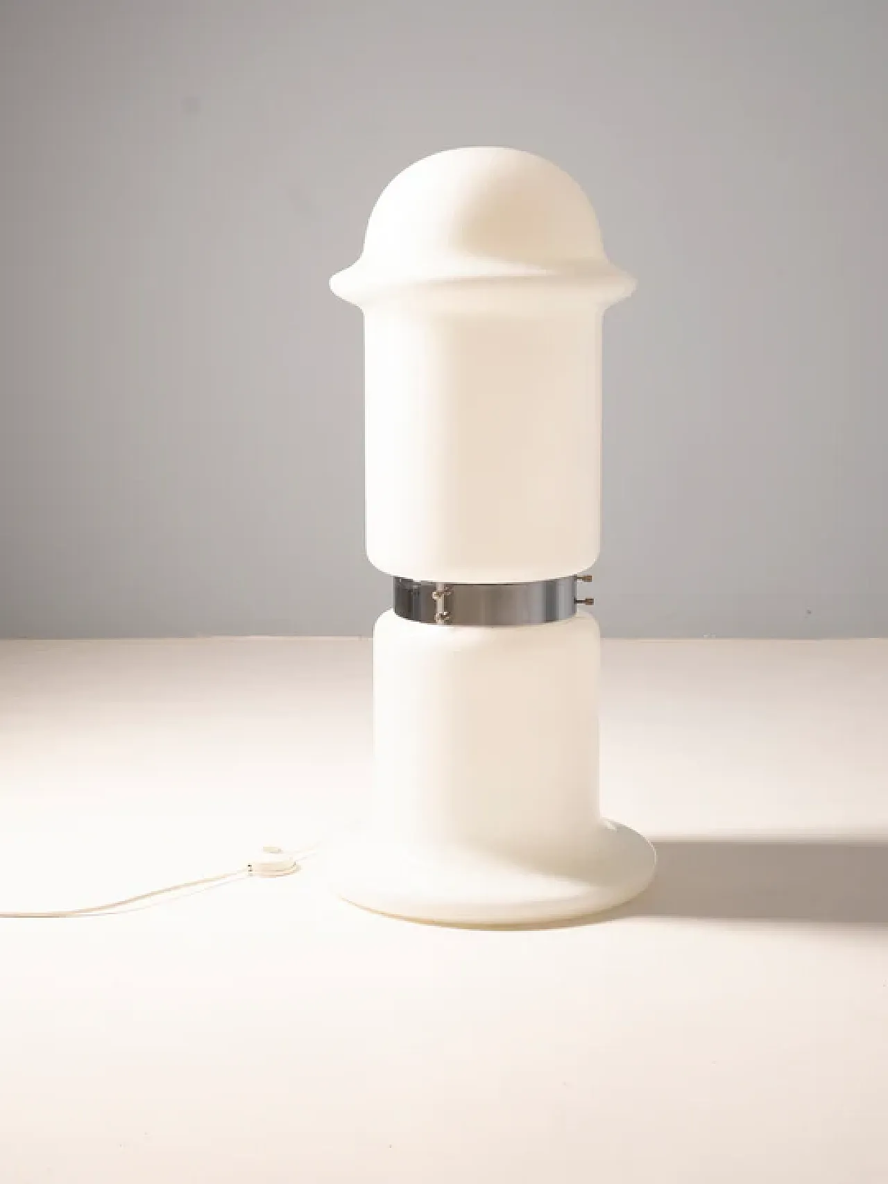 Lampada da terra in vetro pieno di Karel Volf, fine '900 3