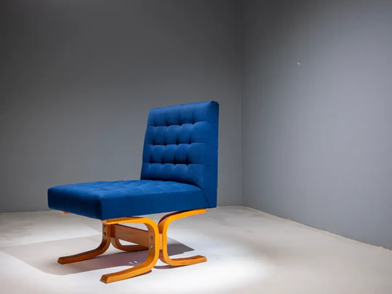 Poltrona di Ludvík Volák, anni '60 3