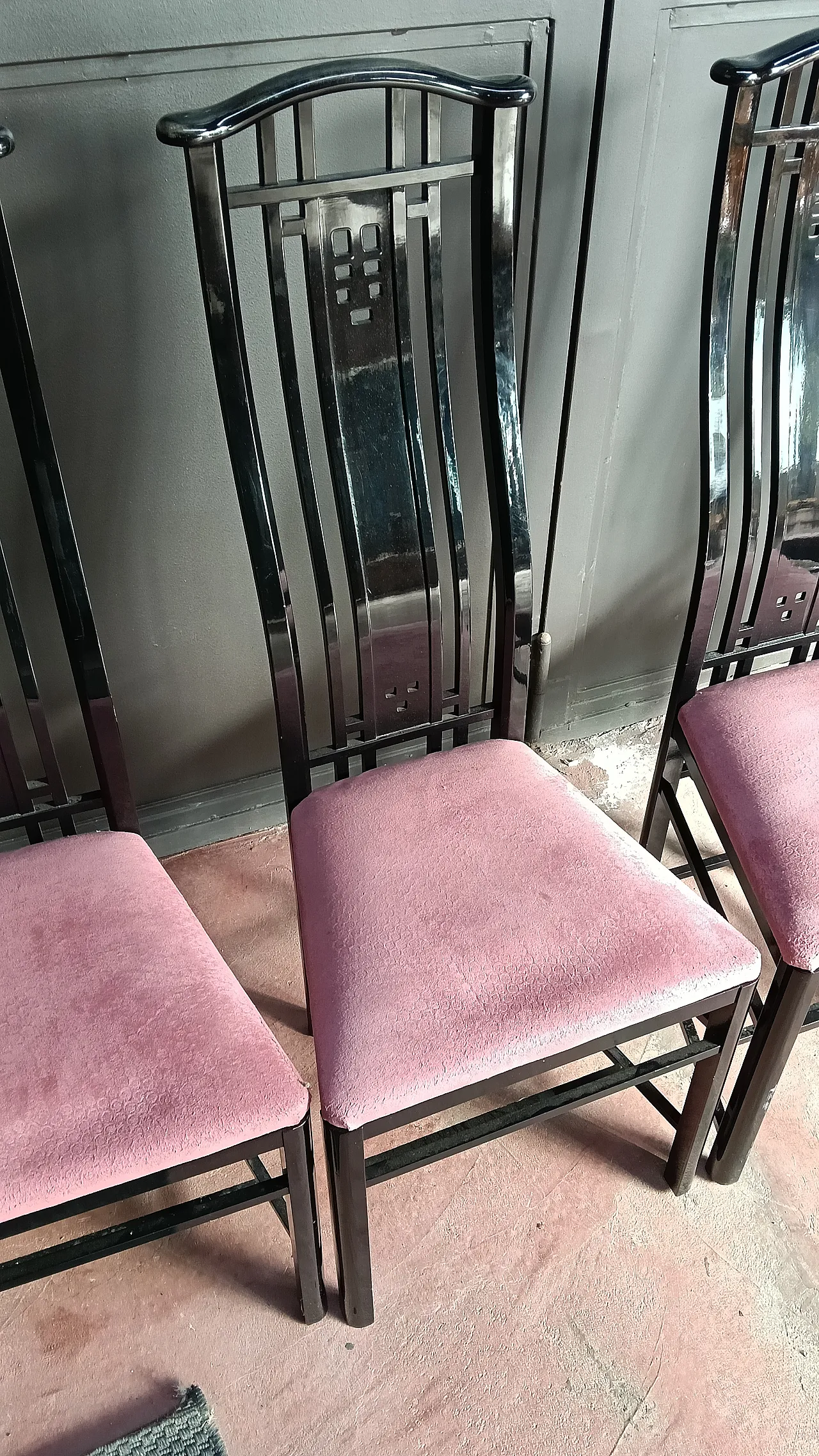 4 chairs by Giorgetti Meda, 80s 4