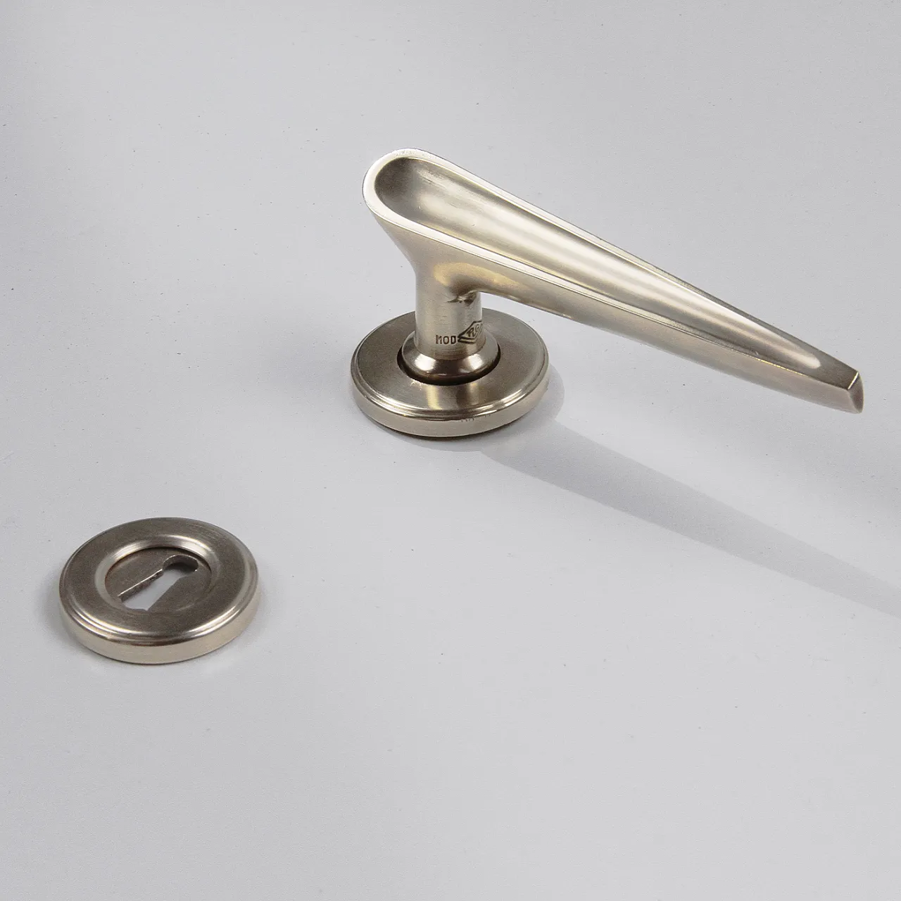 4 Gio Ponti style brass handles, 1960s 9