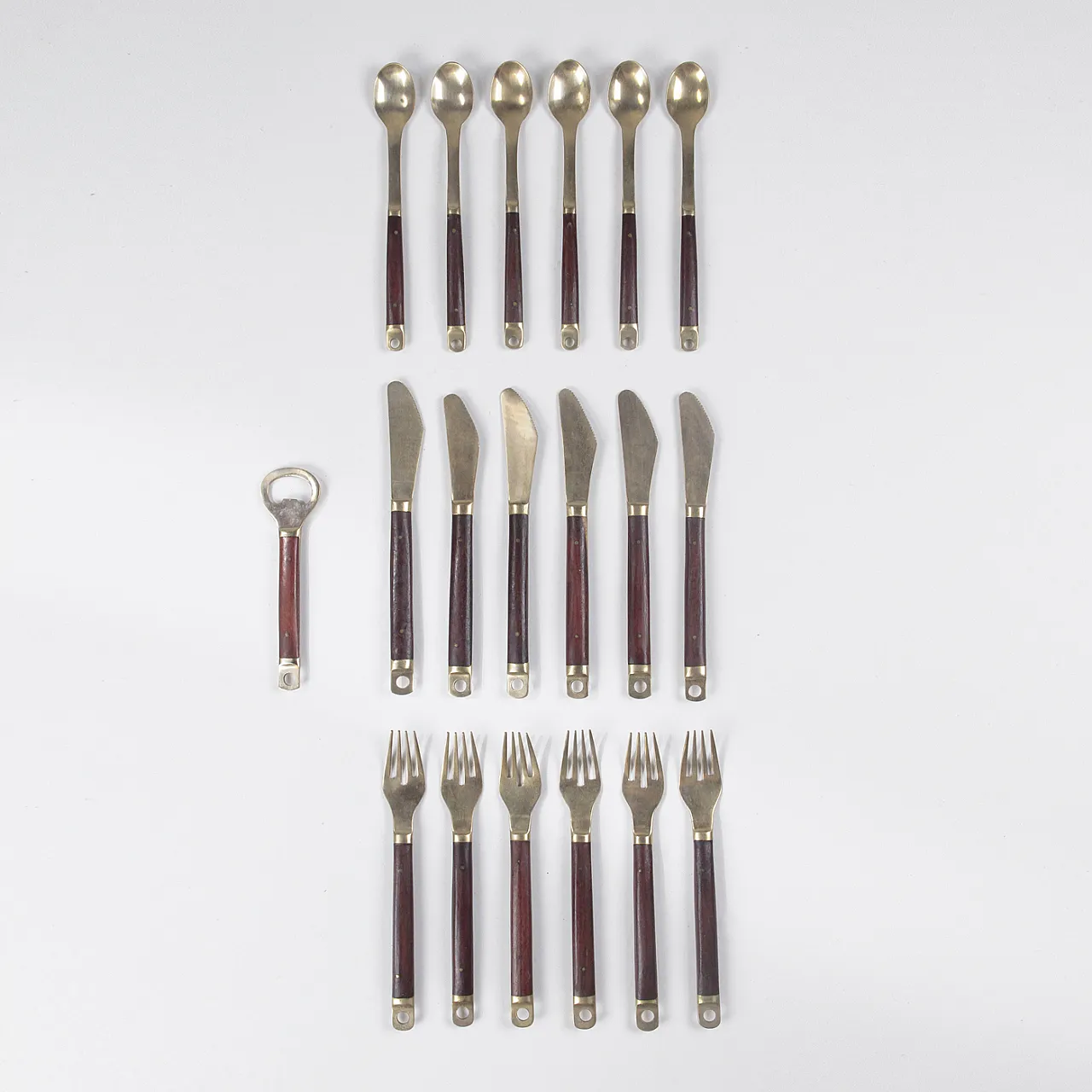 Servizio di posate  in ottone e palissandro di Carl Cohr, anni '60 1