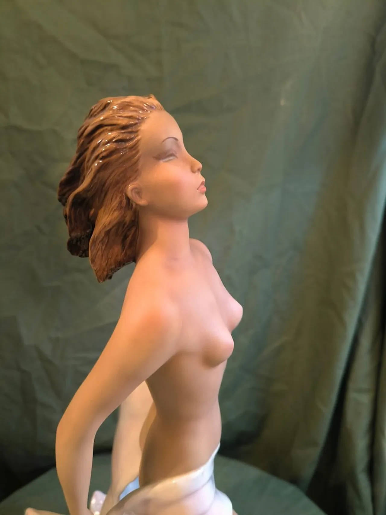 Bertetti, Verso la vita, porcellana, primo '900 2