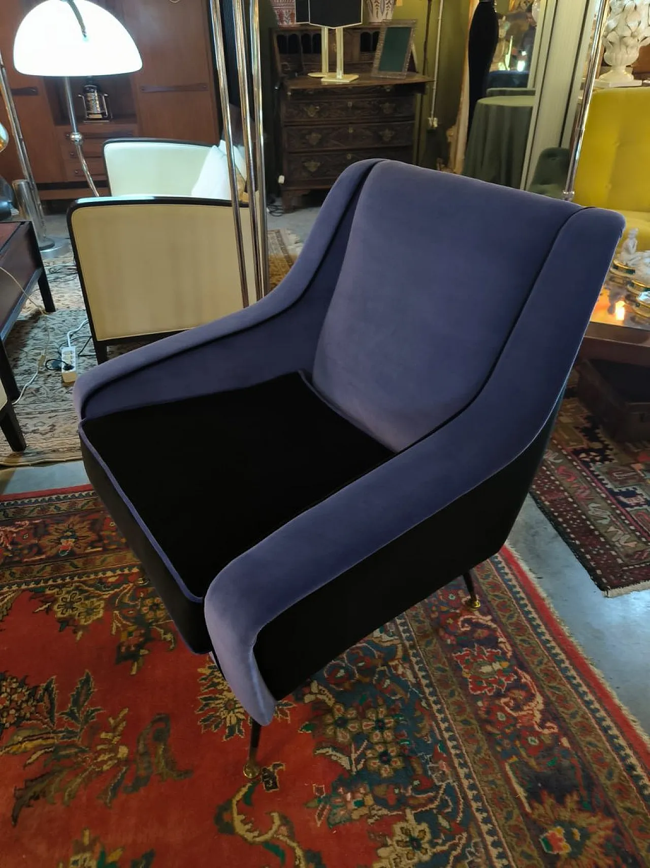Pair of black and blue lounge chairs, 1960s 4