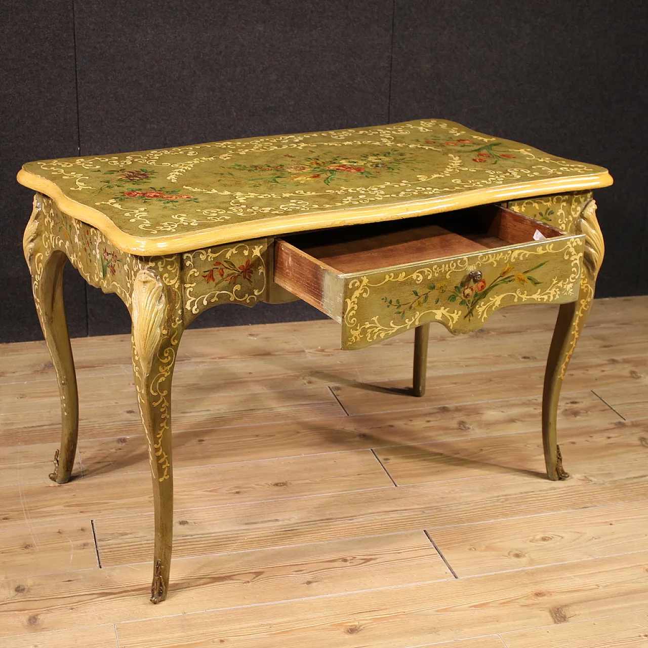 Scrittoio francese laccato e dipinto, '900 6