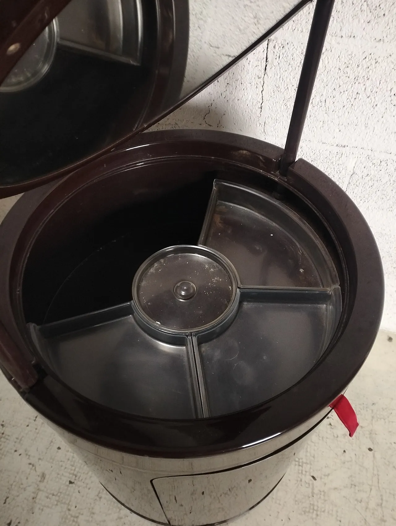 Silvi red Vanity table on wheels by Studio Kastilia, 1970s 6