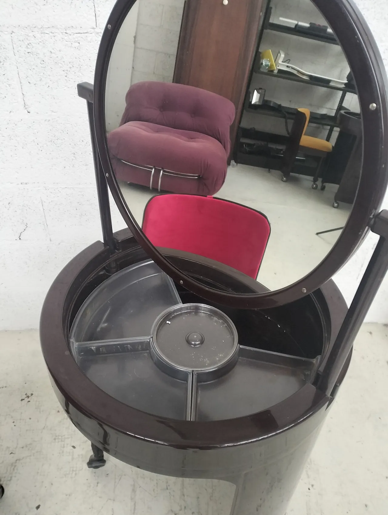 Silvi red Vanity table on wheels by Studio Kastilia, 1970s 10