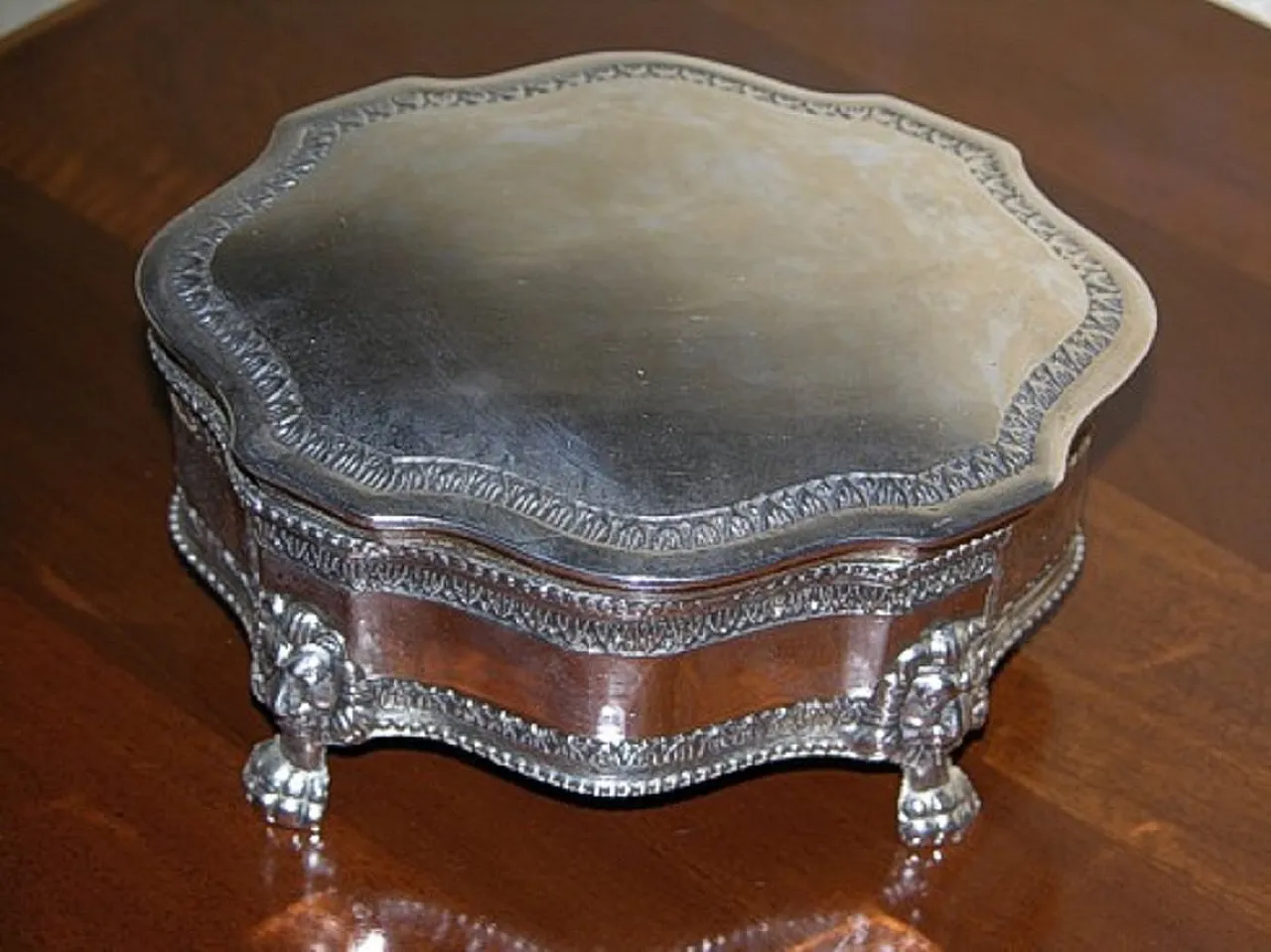 Scatola in Argento 1