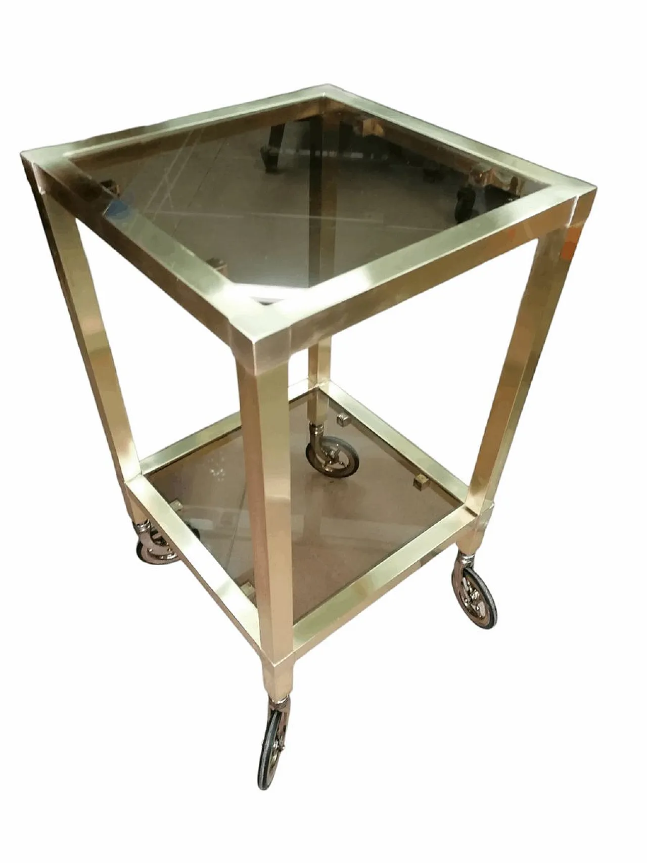 Tavolino da caffè con ruote in ottone e piani in vetro, anni '50 5