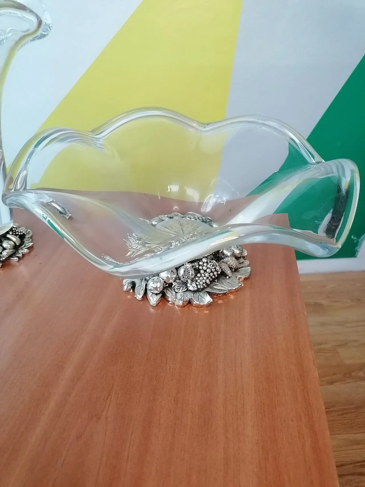 Vaso e portafrutta Murano con base resina placcata argento, anni '80 7