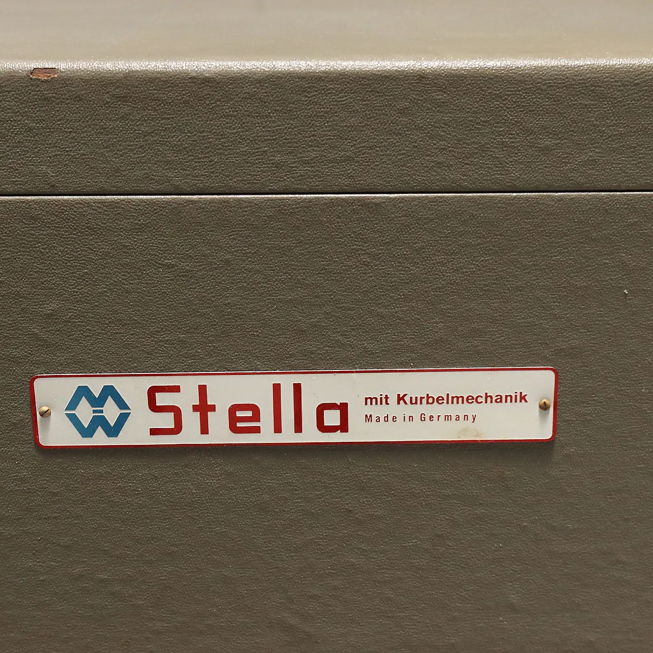 Schermo per proiezioni in metallo e bracci pieghevoli, '900 10