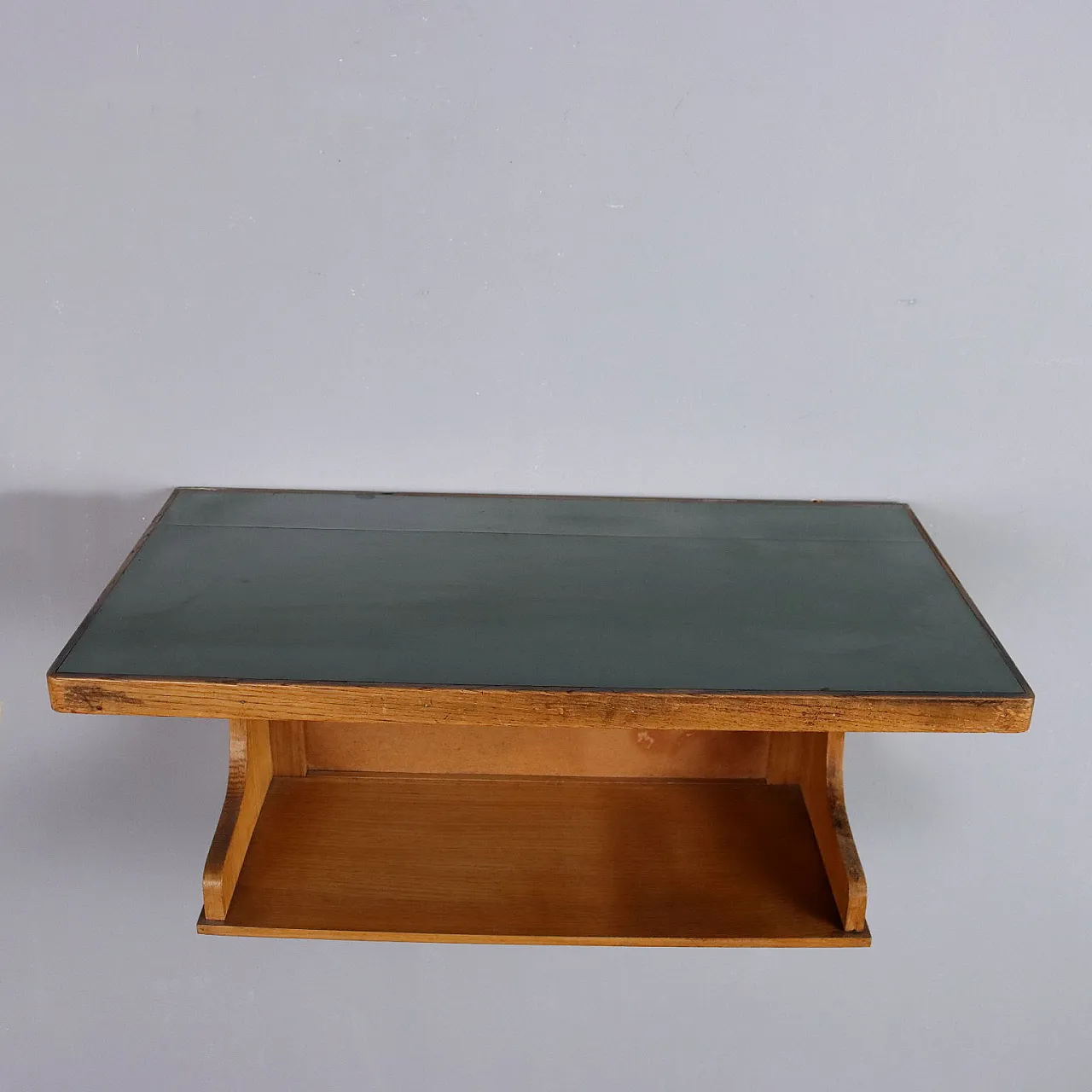 Scaffale impiallacciato in rovere e laminato, anni '50 8