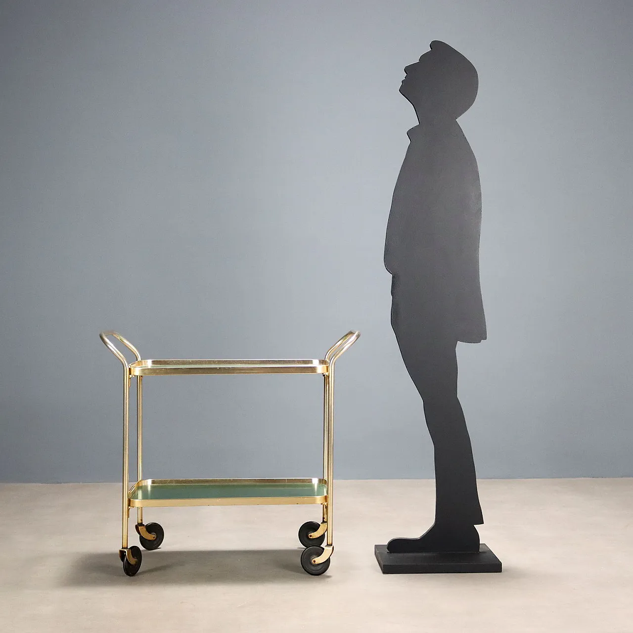 Carrello da cucina in metallo ottonato, anni '60 2