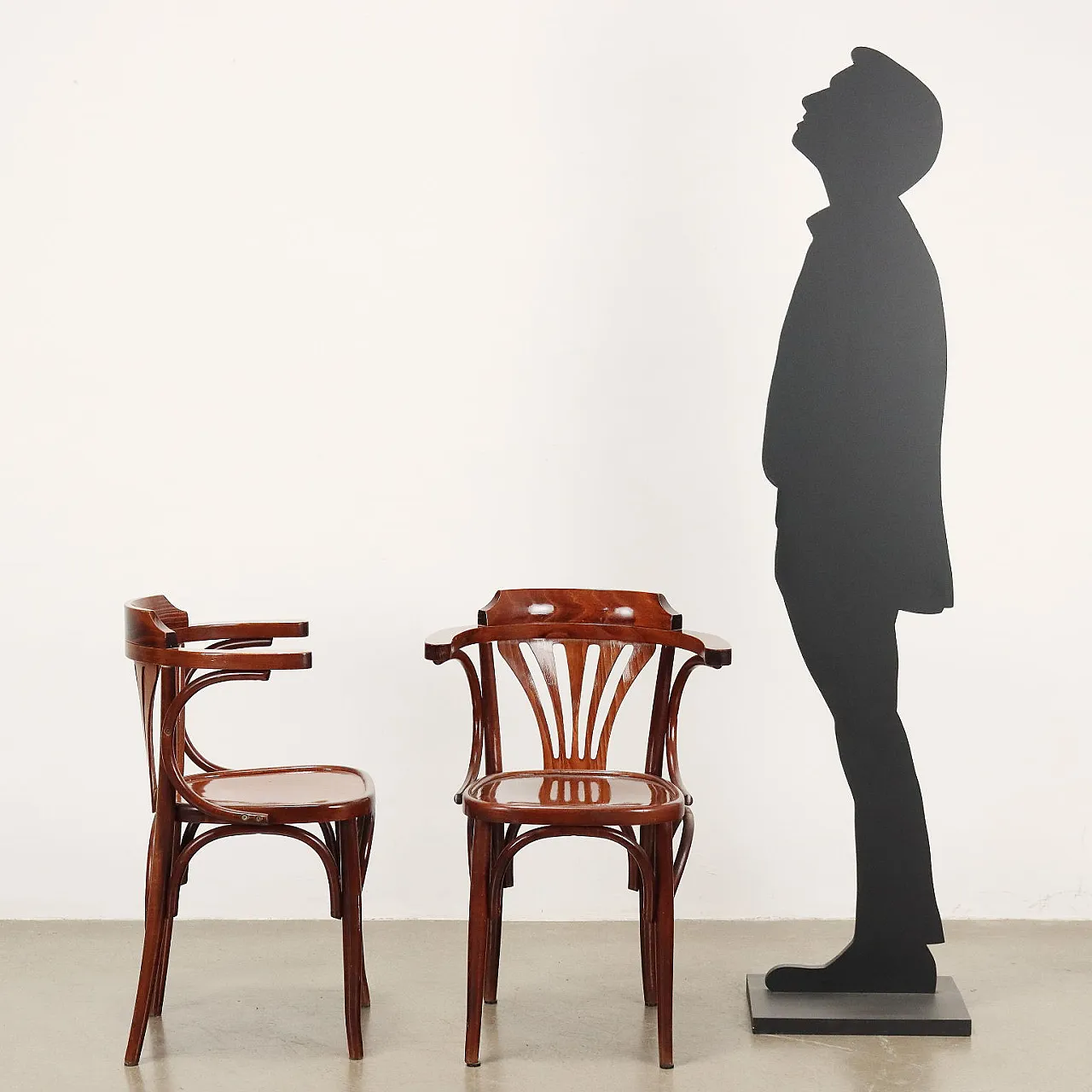 6 Sedie in stile Thonet in faggio curvo e verniciato, '900 2