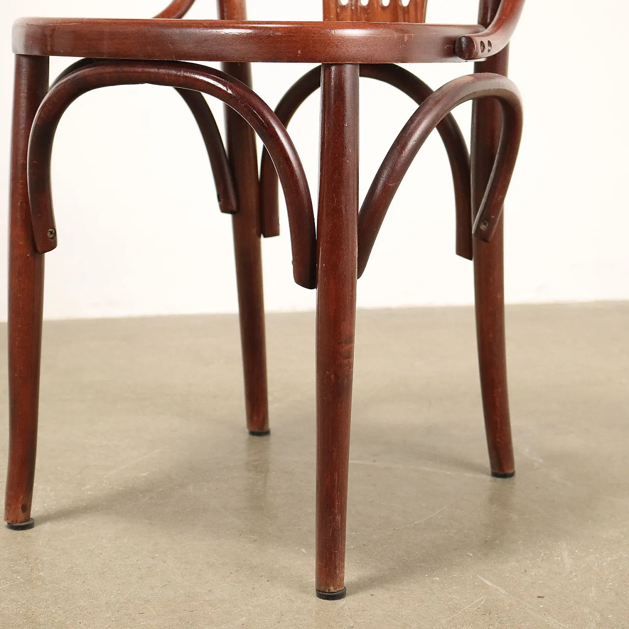 6 Sedie in stile Thonet in faggio curvo e verniciato, '900 7
