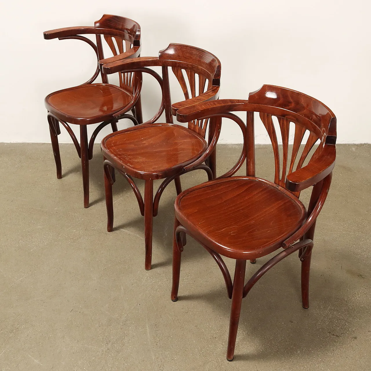 6 Sedie in stile Thonet in faggio curvo e verniciato, '900 8