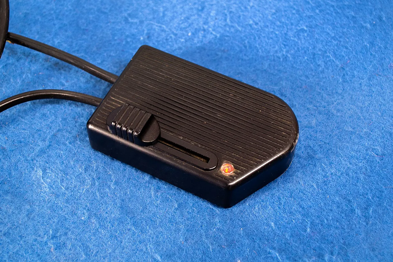 Lampada da terra Totem di Lamiprogretti, anni '80 6