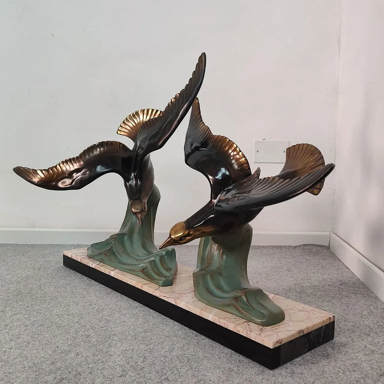 Marble and bronze sculpture depicting animals, France, Art Deco 30s 11