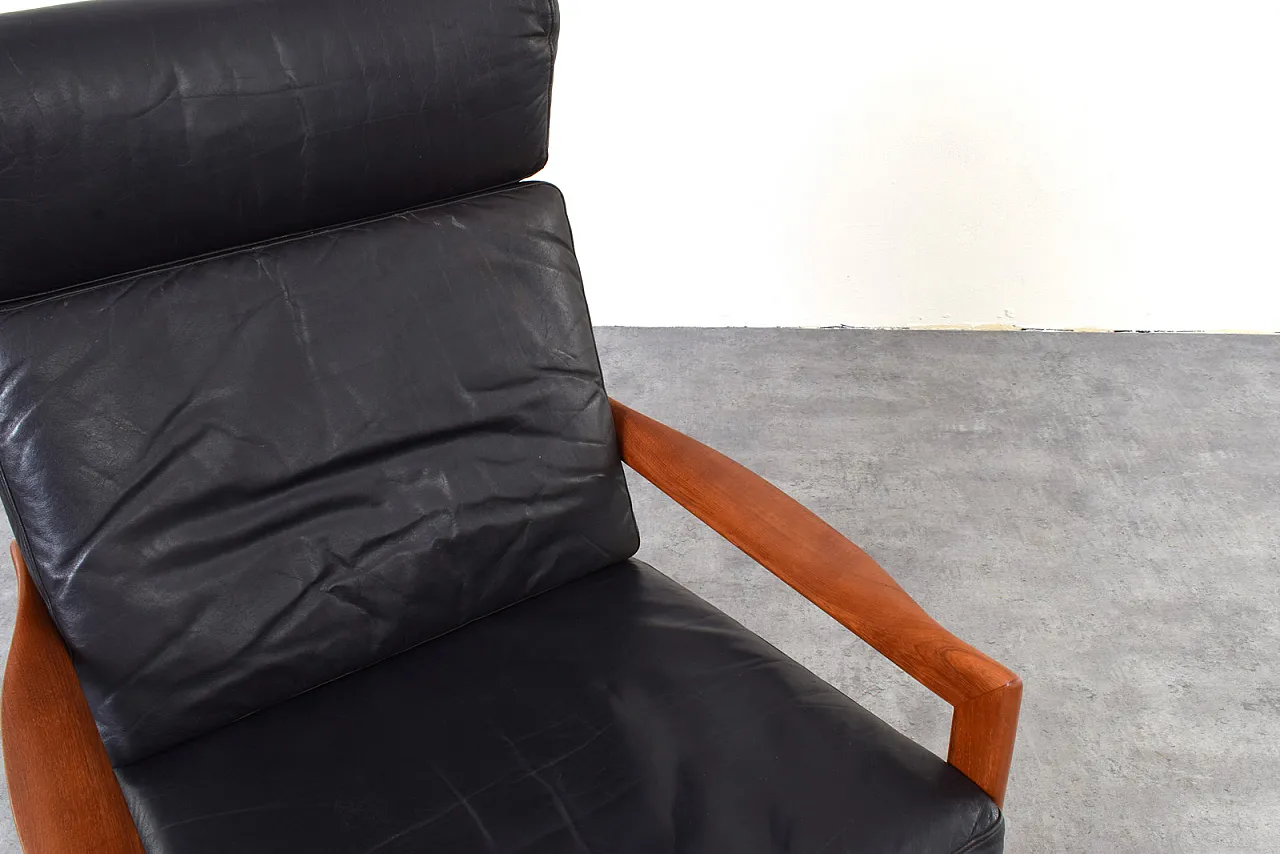 Coppia di poltrone in teak di Illum Wikkelsø per Niels Eilersen, 1970 13