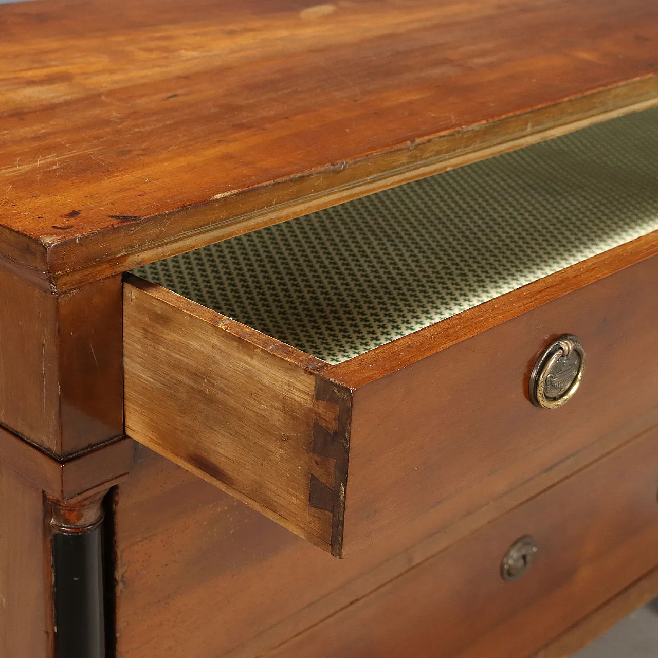 Impero walnut chest of drawers, early 19th century 6