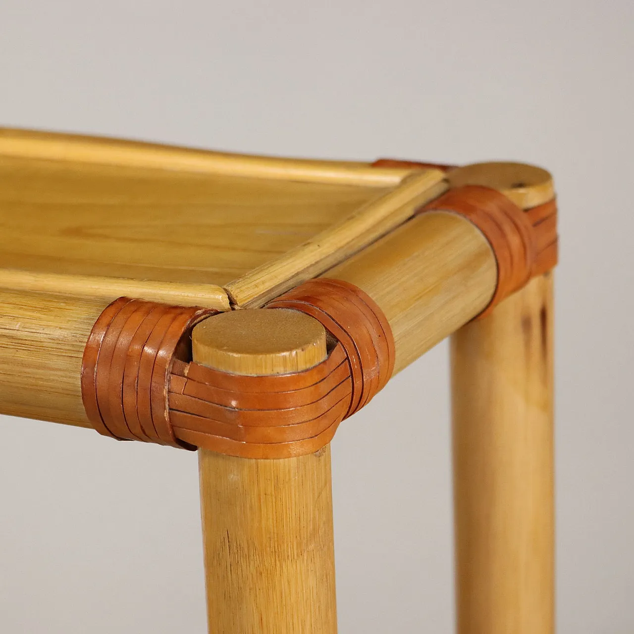 Mobile in bambù con ripiani a giorno, anni '80 4