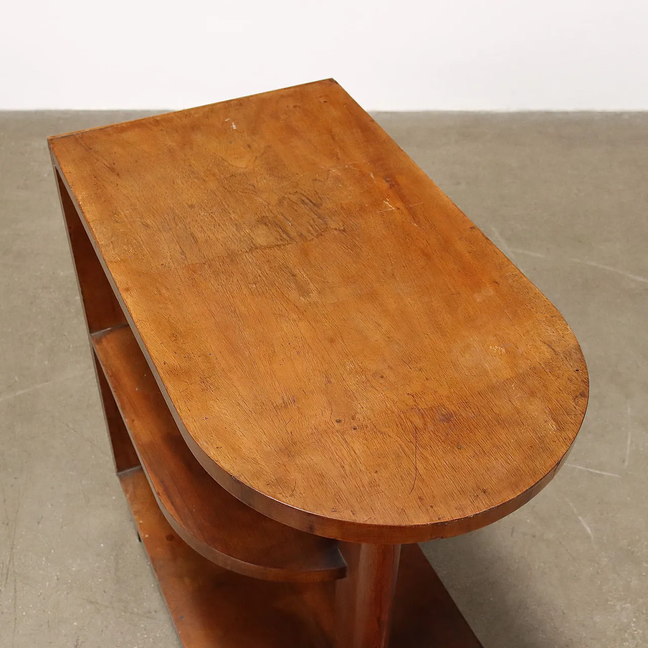 Tavolino Decò  impiallacciato in noce, '900 4