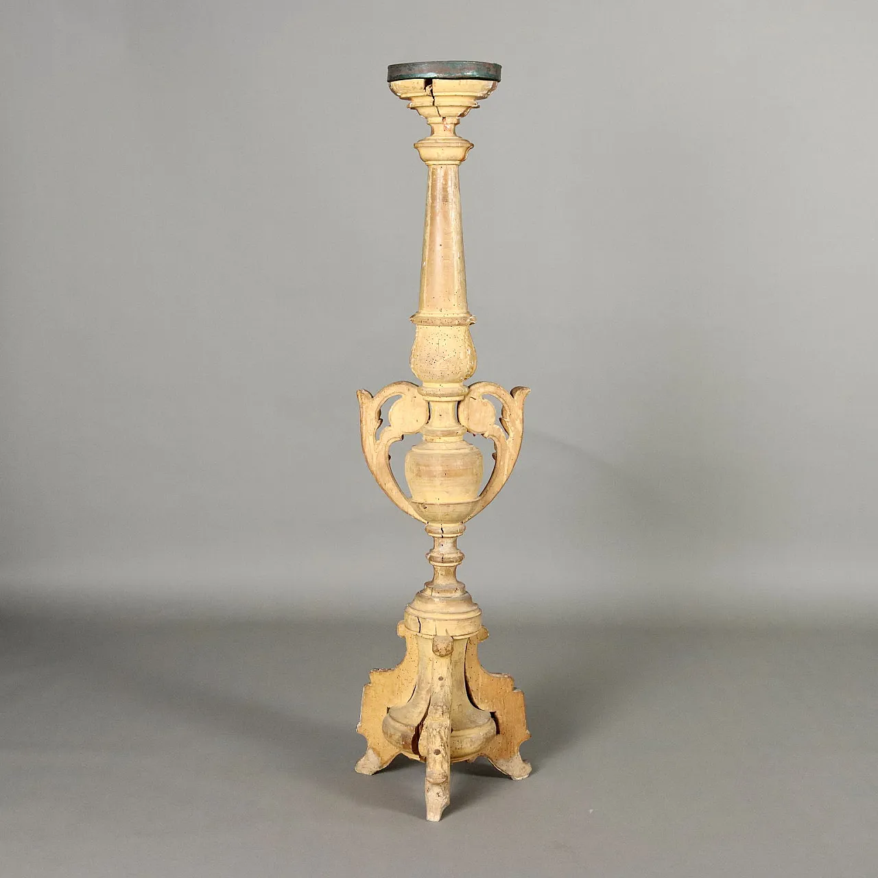 Carved & gilded wooden torch holder with leaf festoons, 19th century 7