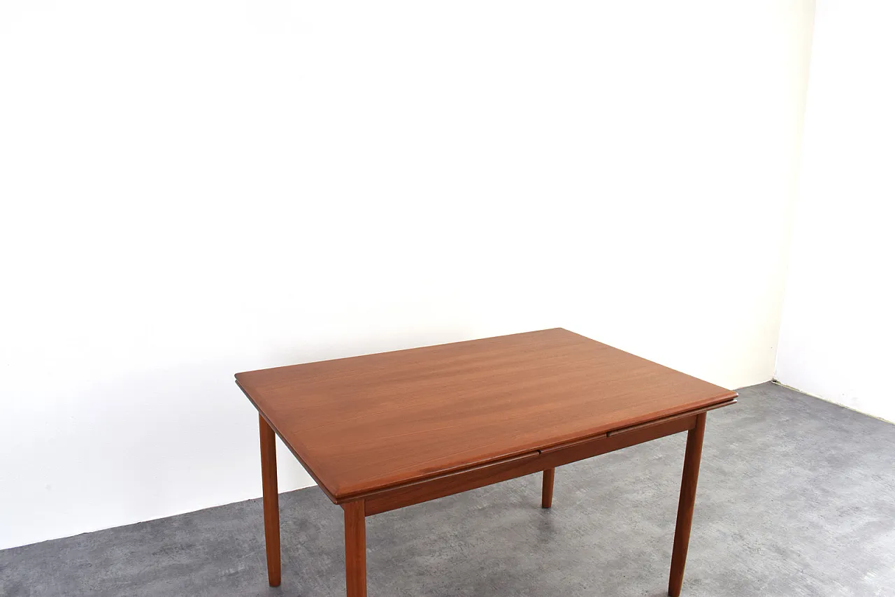 Mid-Century Danish Teak Extendable Dining Table, 1960s 13