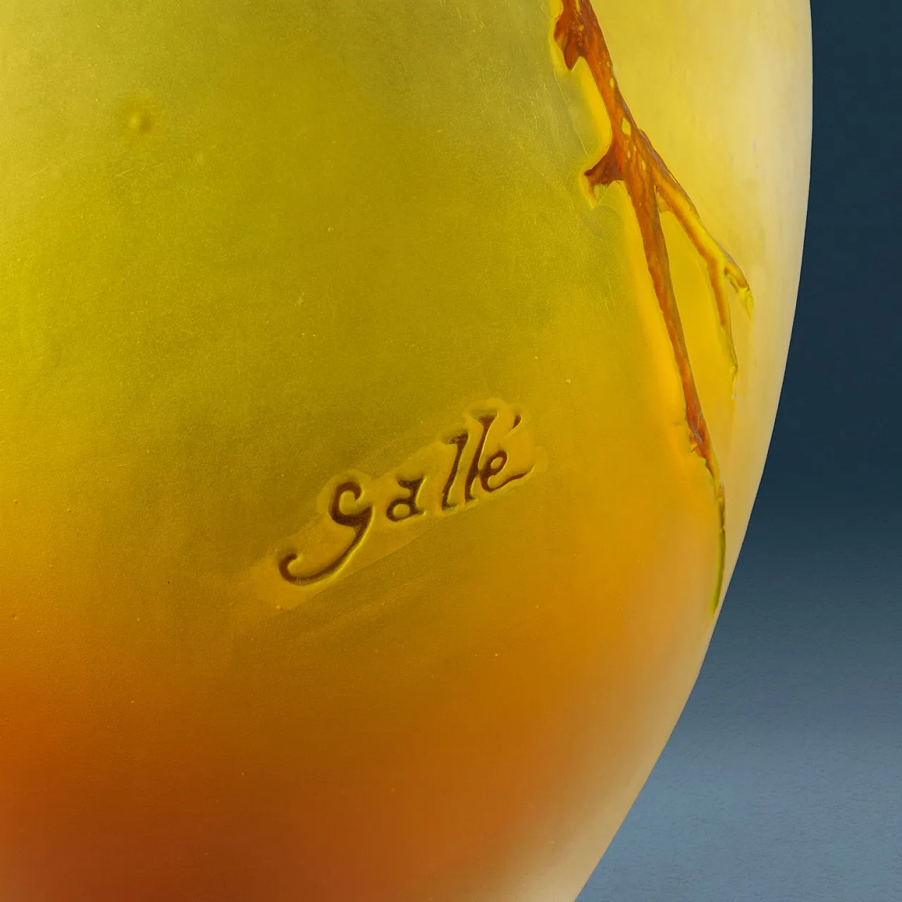 Vaso Liberty Soufflé con Rosa Canina, '900 7